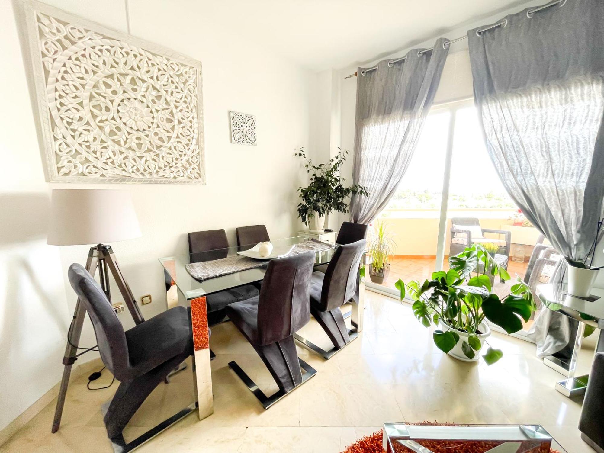 Modern Apartment With Terrace - 2 Min From The Beach Эстепона Экстерьер фото